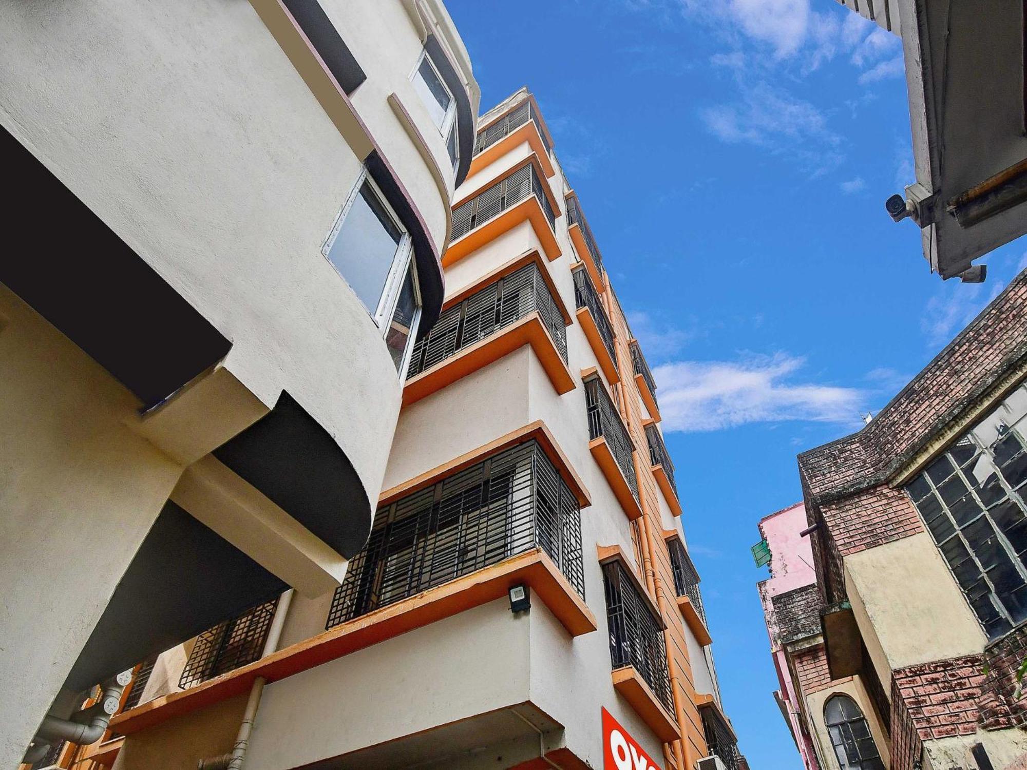 Hotel O Grand Lazeez Hāora Exterior photo